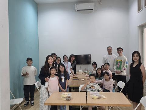 Dokumentasi kelas dan workshop AI fasilitator