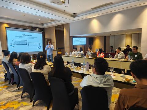 Dokumentasi kelas dan workshop AI fasilitator