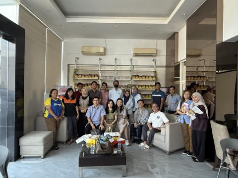 Dokumentasi kelas dan workshop AI fasilitator