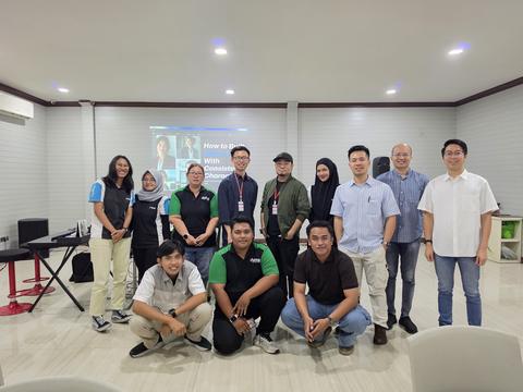 Dokumentasi kelas dan workshop AI fasilitator